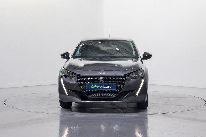 Usado Peugeot 208 Active 100 CV (73 kW) 2023 Gris Utilitario