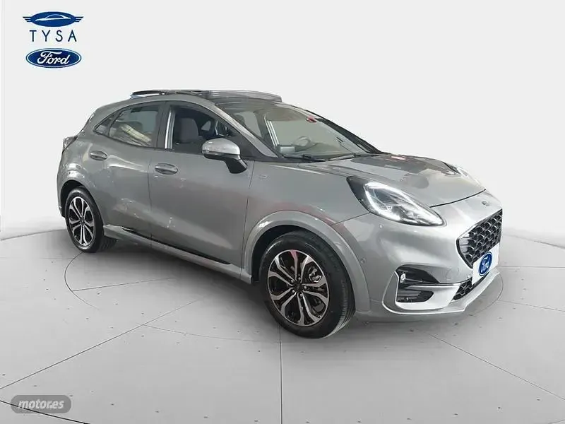Usado Ford Puma Titanium 125 CV (91 kW) 2024 Gris / plateado SUV