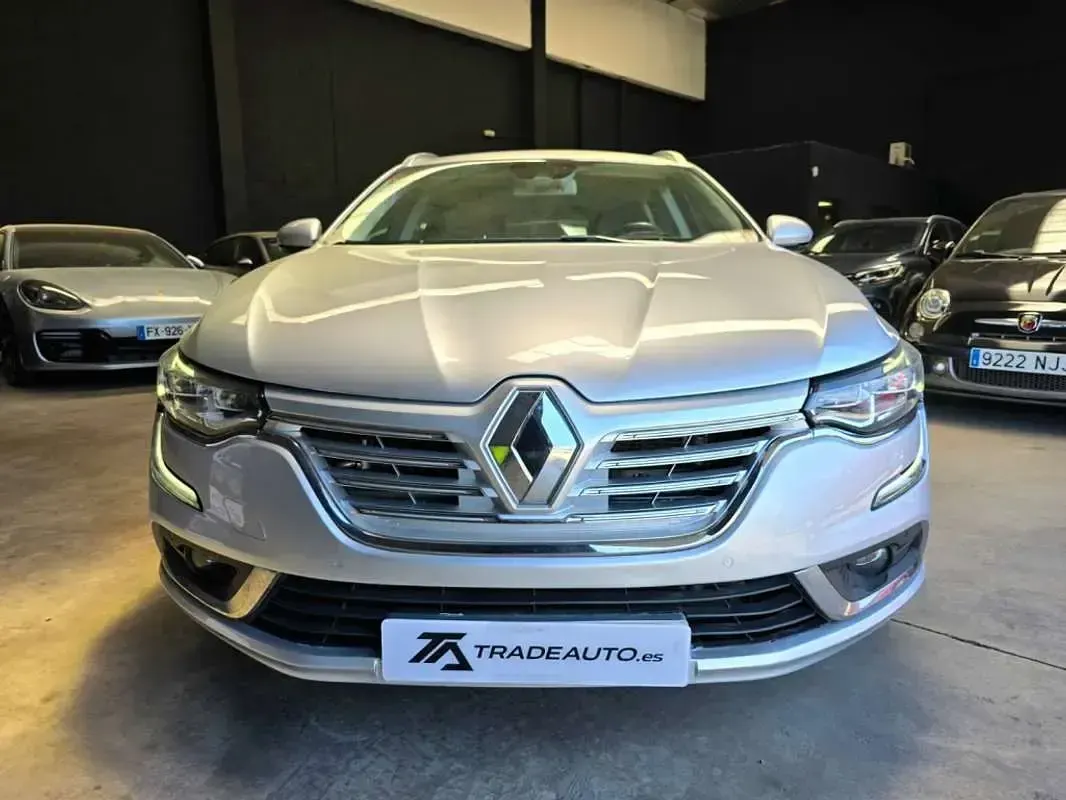 Usado Renault Talisman Zen 160 CV (117 kW) 2019 Gris Berlina