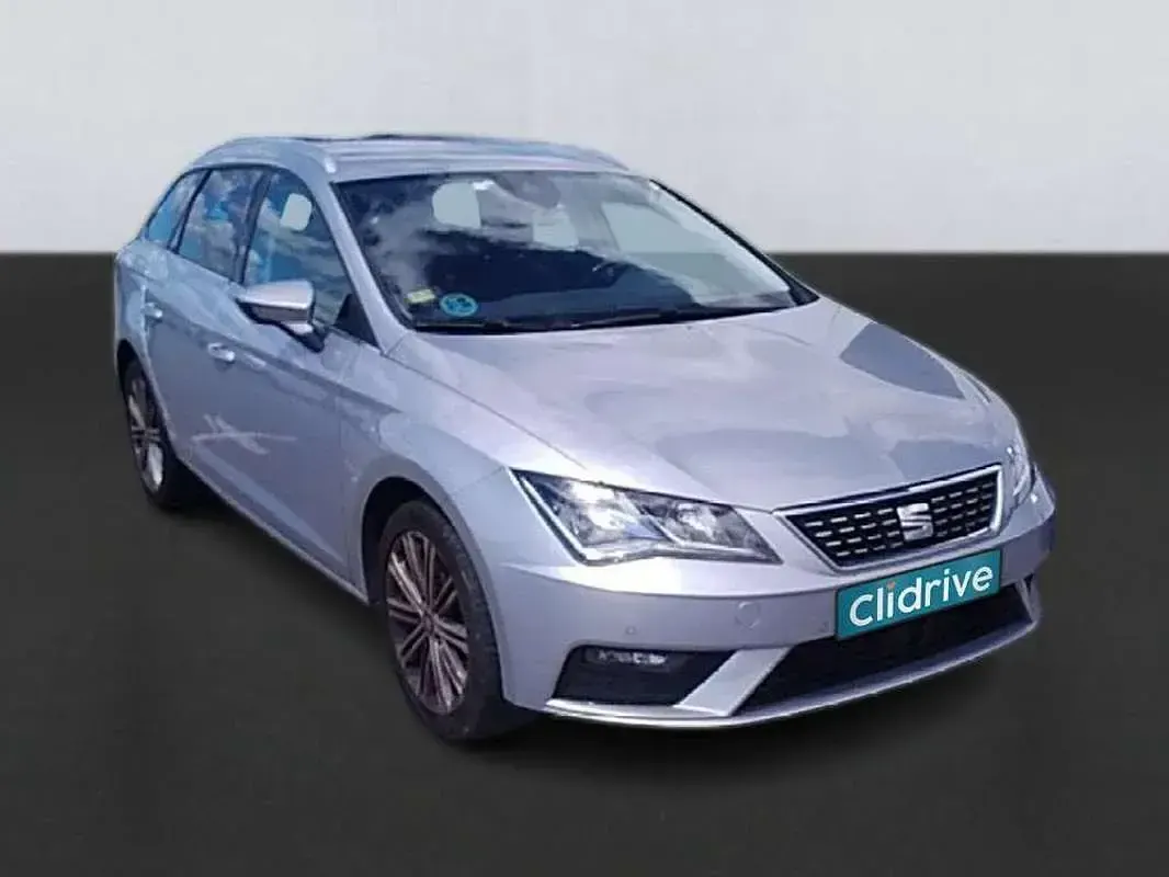 Usado Seat Leon ST XCELLENCE 150 CV (110 kW) 2020 Gris Familiar