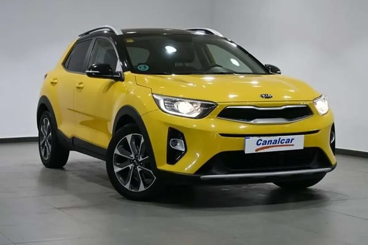Usado Kia Stonic 101 CV (74 kW) 2018 Amarillo SUV