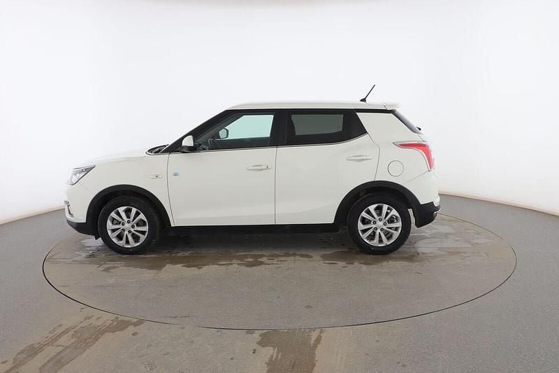 Gebraucht SsangYong Tivoli Limited 115 PS (84 kW) 2019 Weiß SUV
