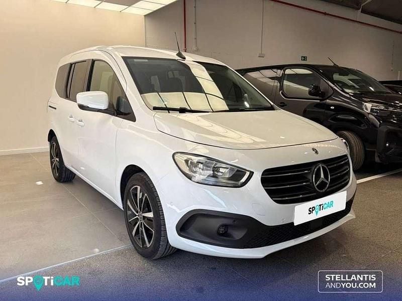 Occasion Mercedes 180 116 PK (85 kW) 2023 Wit Sedan