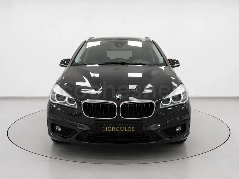 Usado BMW 218 Comfort Edition 150 CV (110 kW) 2016 Negro Familiar