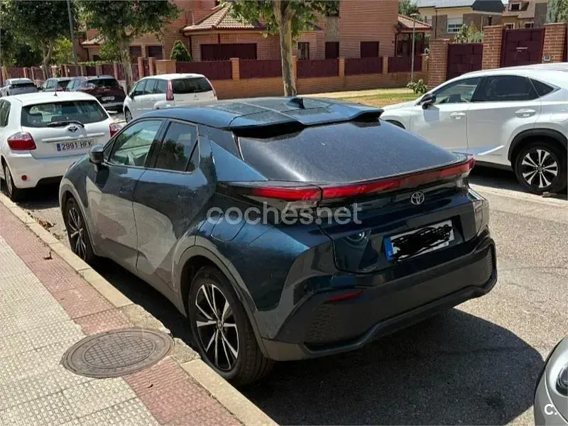 Usado Toyota C-HR Advance 223 CV (164 kW) 2025 Azul SUV