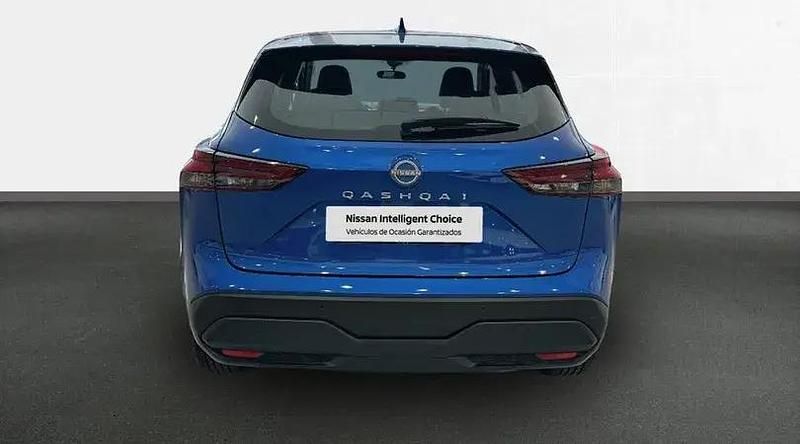 Usado Nissan Qashqai Acenta 140 CV (102 kW) 2024 Magnetic blue (perlada) SUV