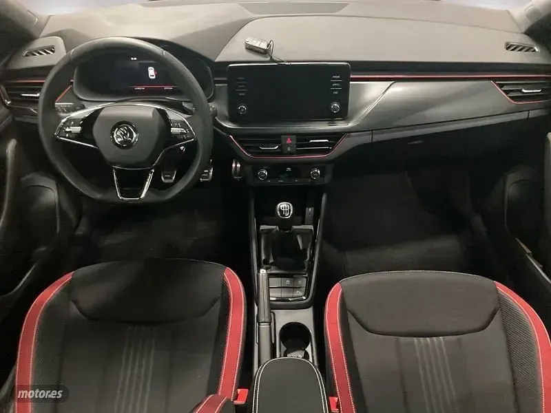 Usado Skoda Scala Monte Carlo 150 CV (110 kW) 2024 Negro Utilitario