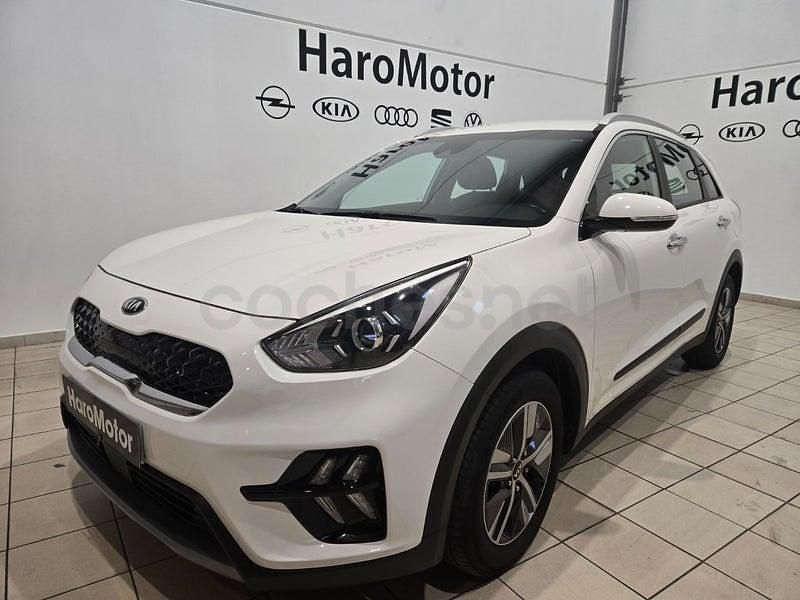 Usado Kia Niro 141 CV (103 kW) 2021 Blanco SUV