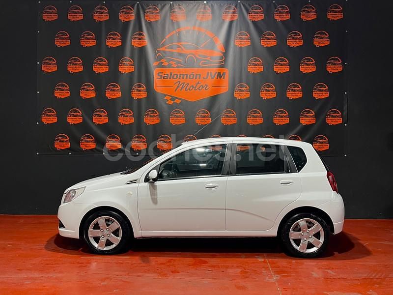 Blanco Usado 2010 Chevrolet Aveo LS Berlina | 3890 € (Precio justo) - Imagen 1/4