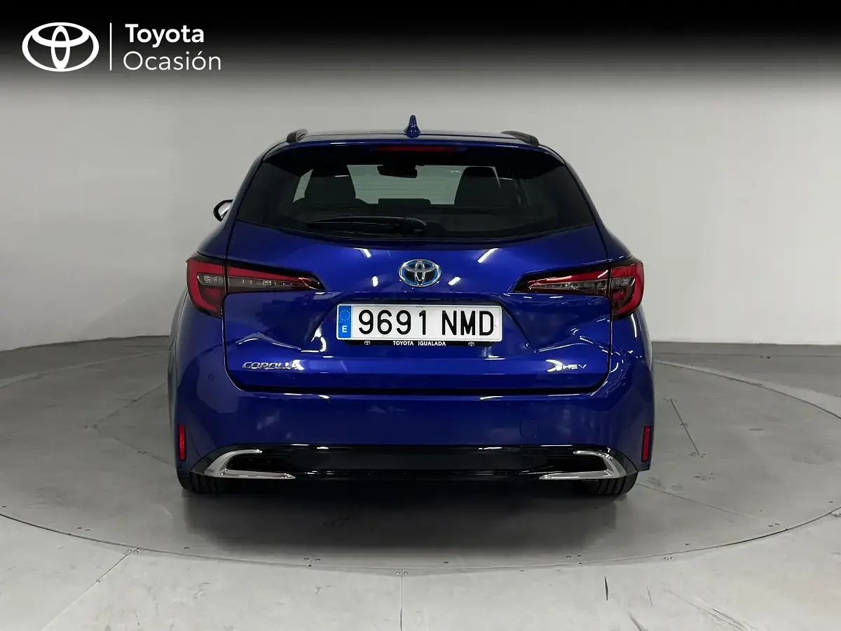 Usado Toyota Corolla Active 140 CV (102 kW) 2026 Azul Familiar