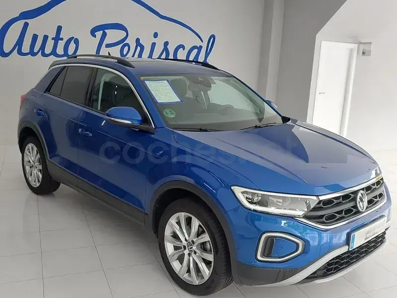 Usado VW T-Roc 150 CV (110 kW) 2025 Azul SUV