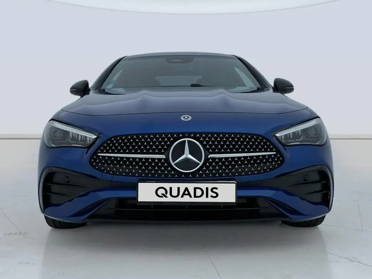 Usado Mercedes CLE200 204 CV (150 kW) 2025 Azul Coupe