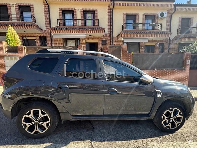 Usado Dacia Duster Prestige 100 CV (73 kW) 2020 Verde SUV