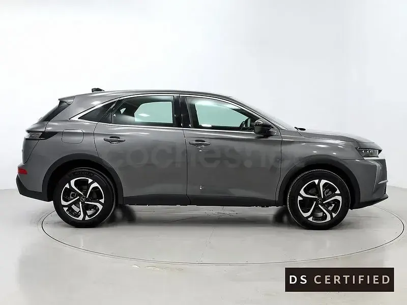 Usado DS Automobiles DS7 Crossback Bastille 130 CV (95 kW) 2023 Gris / plata SUV