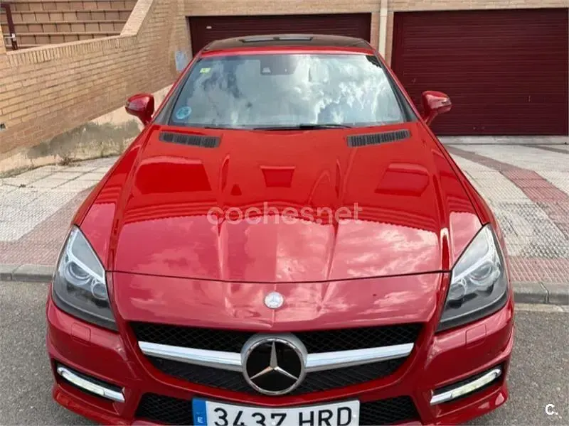 Usado Mercedes SLK350 306 CV (225 kW) 2010 Rojo Descapotable