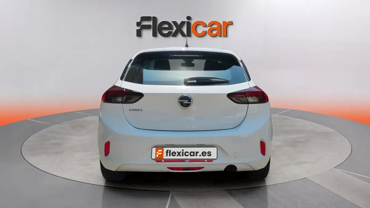 Usado Opel Corsa Edition 101 CV (74 kW) 2022 Blanco Utilitario