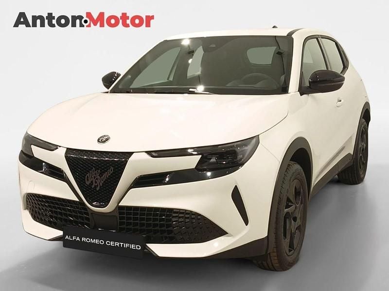 Blanco Nuevo 2025 Alfa Romeo Junior Edizione Speciale SUV | 29.380 € (Super precio) - Imagen 1/4