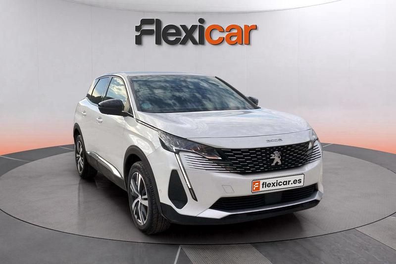 Blanco Usado 2023 Peugeot 3008 Allure Monovolumen | 16.990 € (Precio justo) - Imagen 1/4