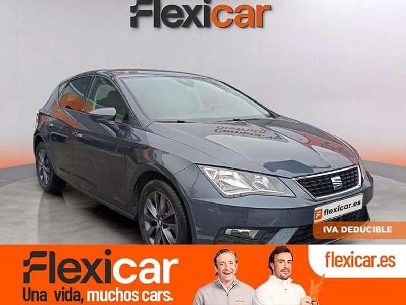 Usado Seat Leon ST Style 131 CV (96 kW) 2020 Azul Familiar