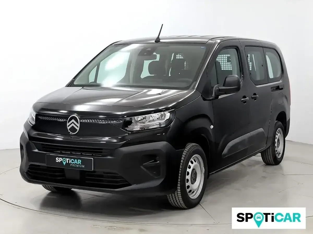 Usado Citroën Berlingo 102 CV (75 kW) 2024 Negro Monovolumen
