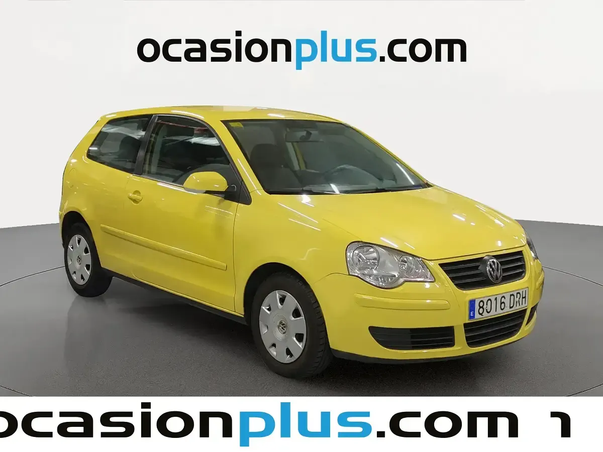 Usado VW Polo Match 70 CV (51 kW) 2005 Amarillo Utilitario