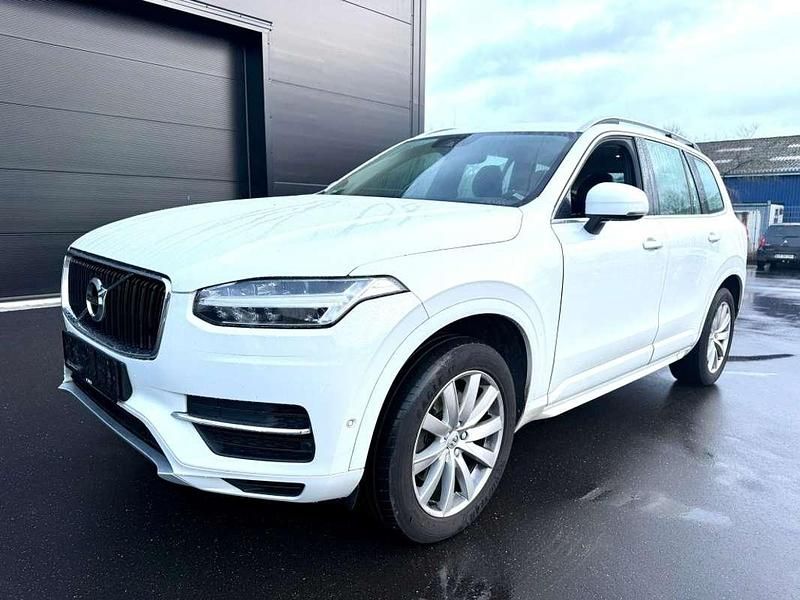 Usado Volvo XC90 Momentum 190 CV (139 kW) 2017 Blanco SUV