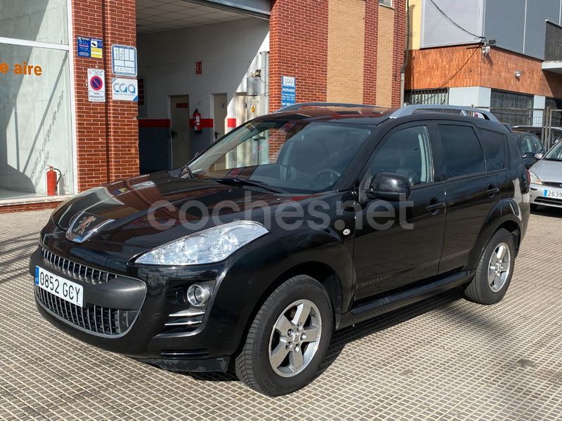 Negro Usado 2008 Peugeot 4007 Premium SUV | 8900 € (Caro) - Imagen 1/4