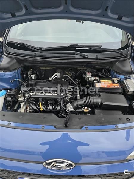Begagnad Hyundai i20 84 HK (61 kW) 2017 Blå Sedan