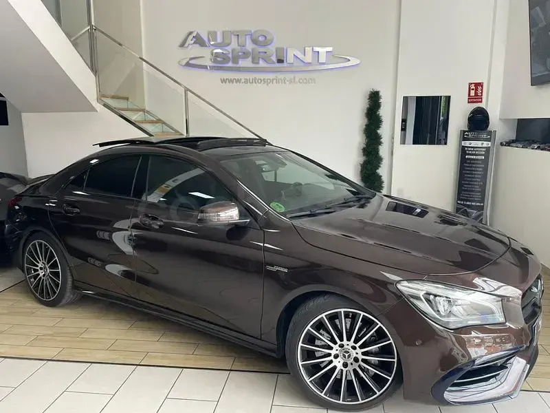 Usado Mercedes CLA45 AMG 381 CV (280 kW) 2017 Marrón Berlina