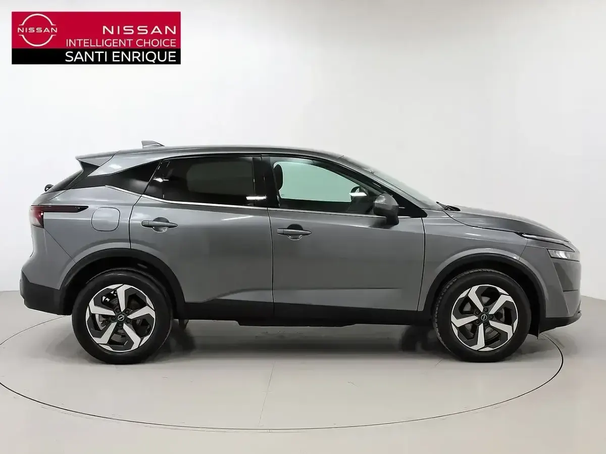 Usado Nissan Qashqai N-Connecta 140 CV (102 kW) 2024 Gris SUV