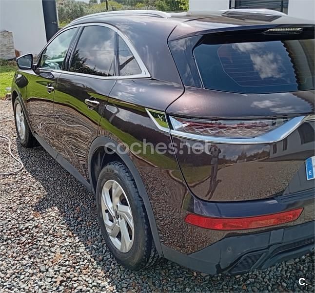 Usado DS Automobiles DS7 Crossback Be Chic 130 CV (95 kW) 2019 Granate SUV