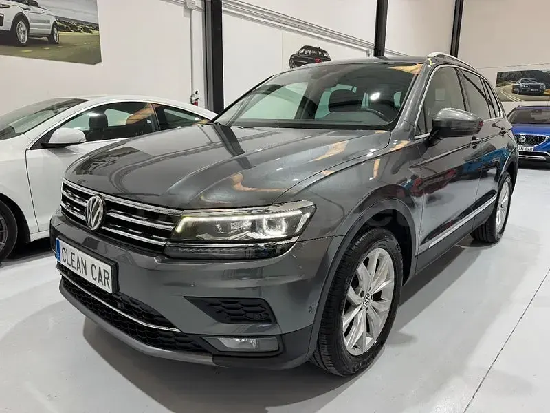 Usado VW Tiguan Advance 150 CV (110 kW) 2019 Gris / plata SUV