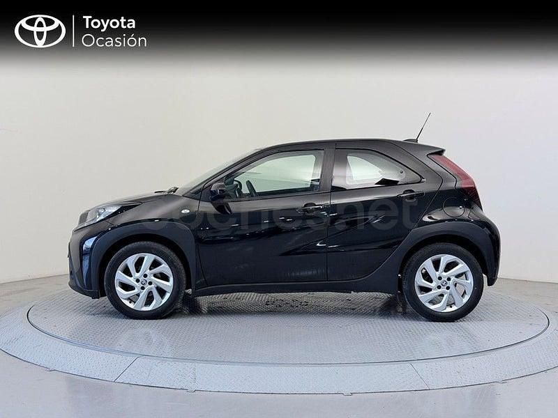 Usado Toyota Aygo X Play 72 CV (52 kW) 2024 Negro SUV