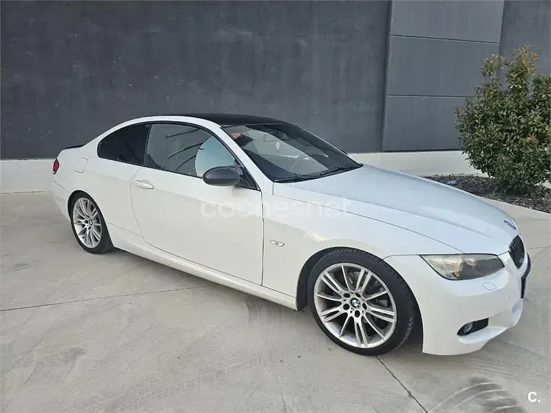 Usado BMW 320 177 CV (130 kW) 2008 Blanco Coupe