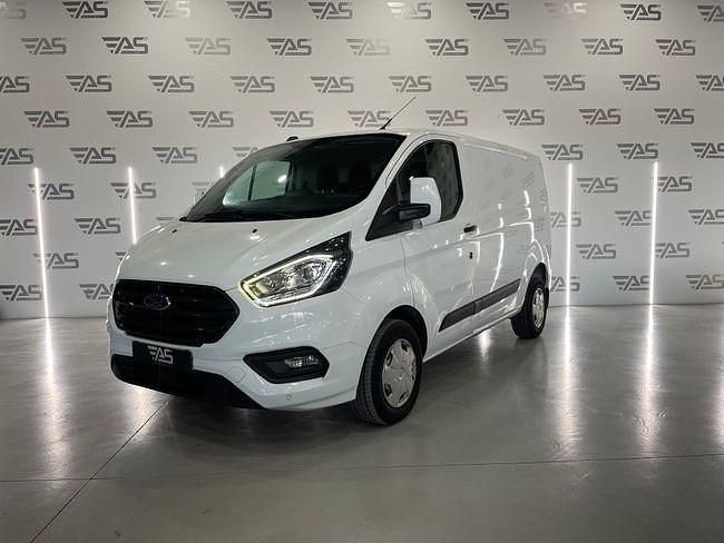 Usado Ford Transit Custom 2021 Blanco Familiar