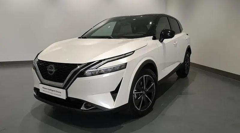 Usado Nissan Qashqai Tekna 159 CV (116 kW) 2021 Lunar white (perlada) SUV