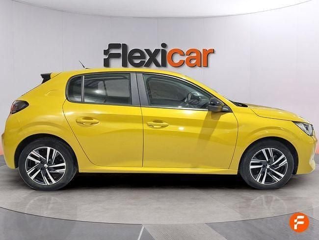 Usado Peugeot 208 Active 100 CV (73 kW) 2023 Amarillo Utilitario