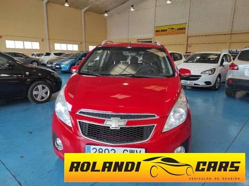 Usado Chevrolet Spark LS 82 CV (60 kW) 2010 Rojo Utilitario
