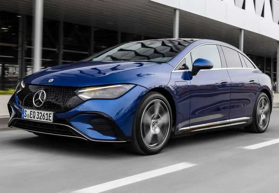 Usado Mercedes EQE AMG 43 AMG 350 kW (476 CV) 2024 Negro Berlina