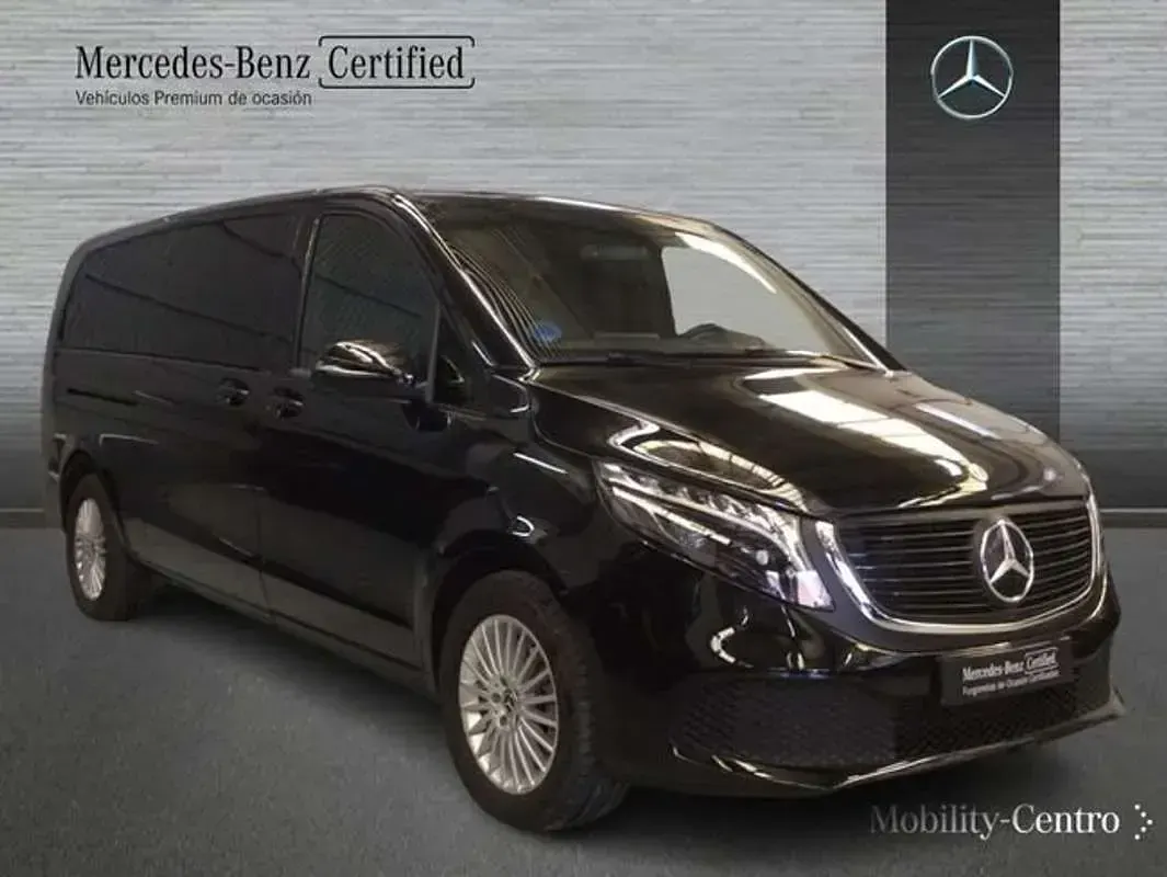 Usado Mercedes EQV300 150 kW (204 CV) 2024 Negro Monovolumen