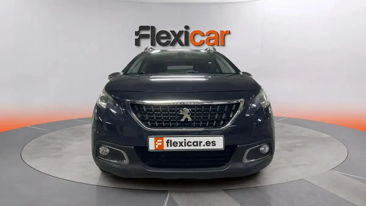 Usado Peugeot 2008 Style 110 CV (80 kW) 2018 Azul SUV