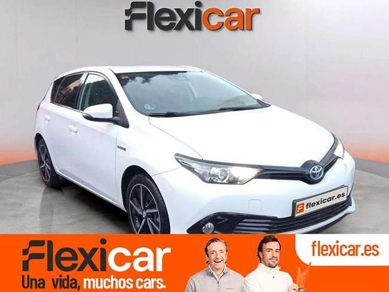 Blanco Usado 2018 Toyota Auris Hybrid Advance Utilitario | 15.390 € (Precio justo) - Imagen 1/4