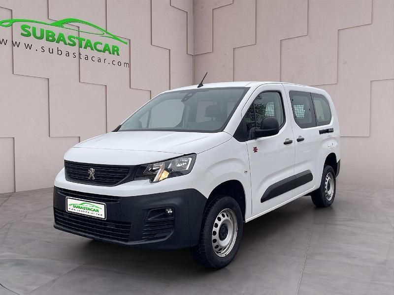 Usado Peugeot Partner 130 CV (95 kW) 2021 Blanco Monovolumen