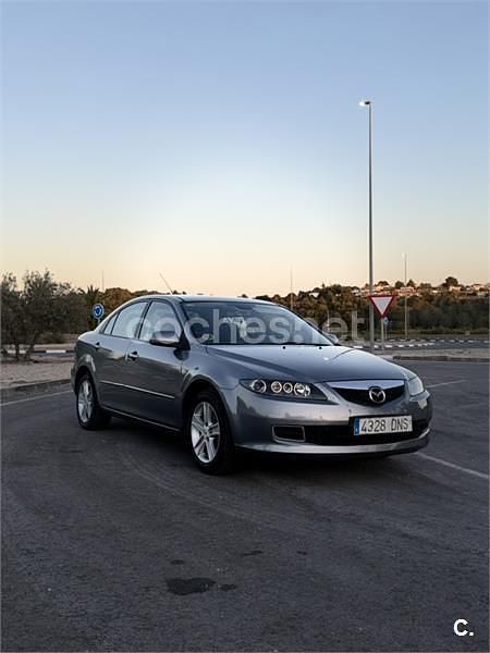 Usado Mazda 6 Active 120 CV (88 kW) 2005 Gris / plata Berlina