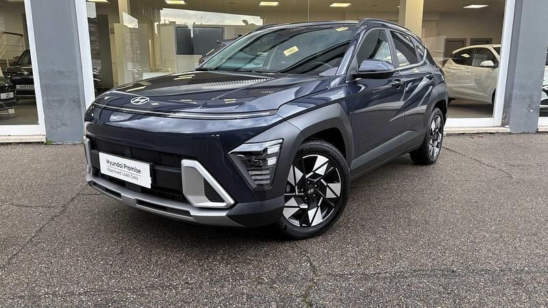 Azul Usado 2025 Hyundai Kona SUV | 29.990 € (Un poco caro) - Imagen 1/4