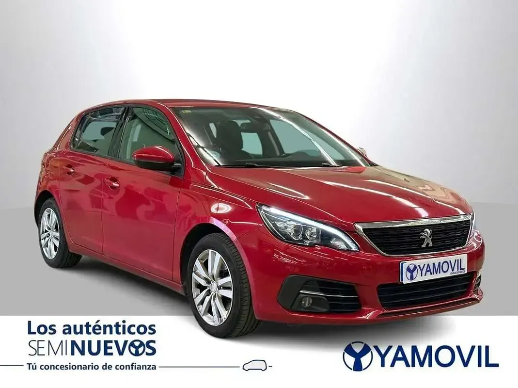 Usado Peugeot 308 Active 131 CV (96 kW) 2018 Rojo Utilitario