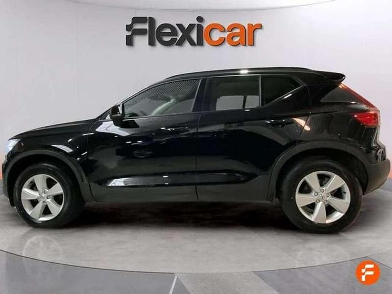Usado Volvo XC40 156 CV (114 kW) 2019 Negro SUV