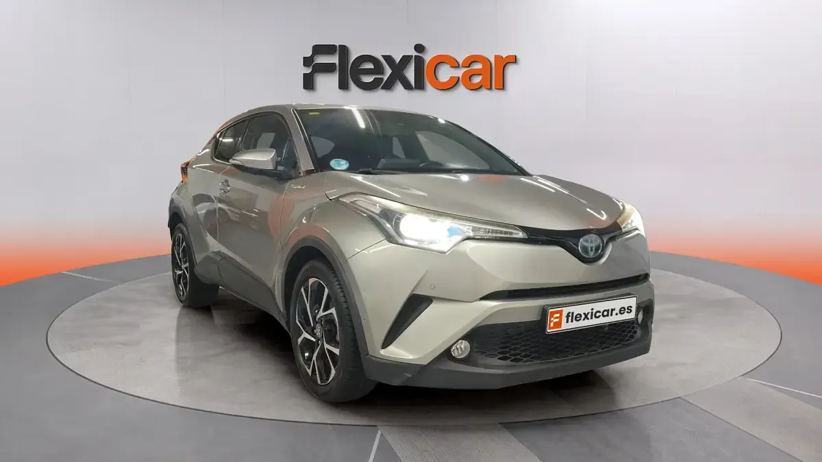 Usado Toyota C-HR Advance 122 CV (89 kW) 2019 SUV