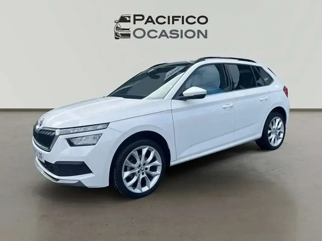 Begagnad Skoda Kamiq Sport 150 HK (110 kW) 2021 Vit SUV