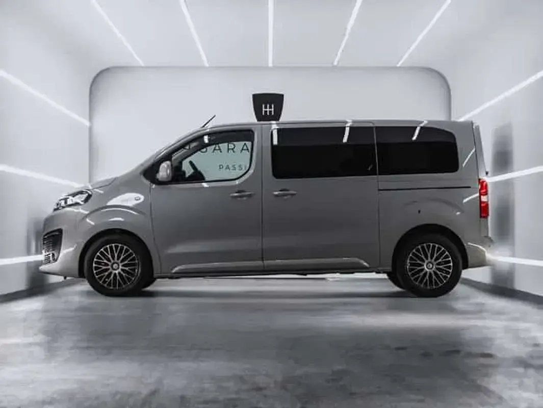 Usado Citroën Spacetourer Business Class 145 CV (106 kW) 2021 Gris Monovolumen